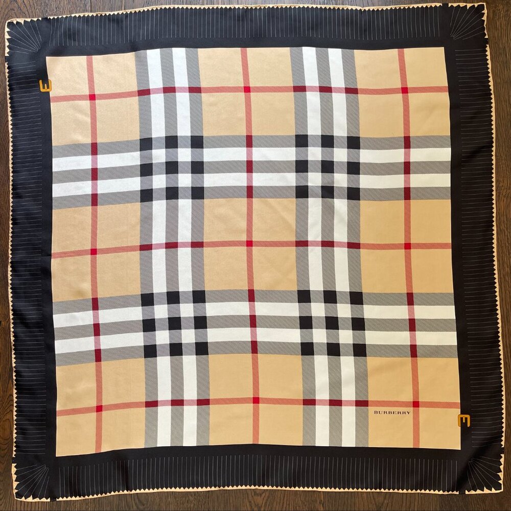 NWT Burberry Scarf House Check Beige Black Border Silk Scarf Wrap - Picture 8 of 16